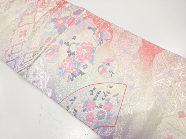 地紙に鴛鴦・牡丹・菊・古典柄織り出し　袋帯